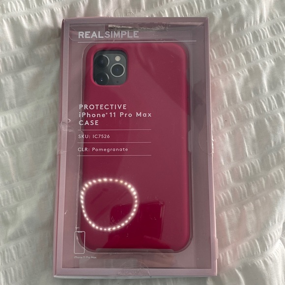 ‼️NWT Real Simple iPhone 11 ProMax Pomegranate Silicone Phone Case - Picture 1 of 2